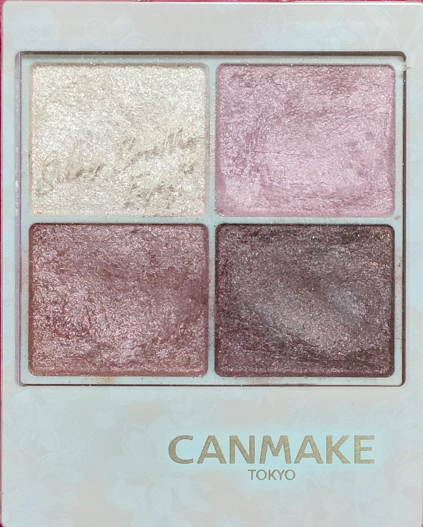  ティンテッドアイブライトナー/BOBBI BROWN/リキッドアイシャドウを使ったクチコミ（2枚目）