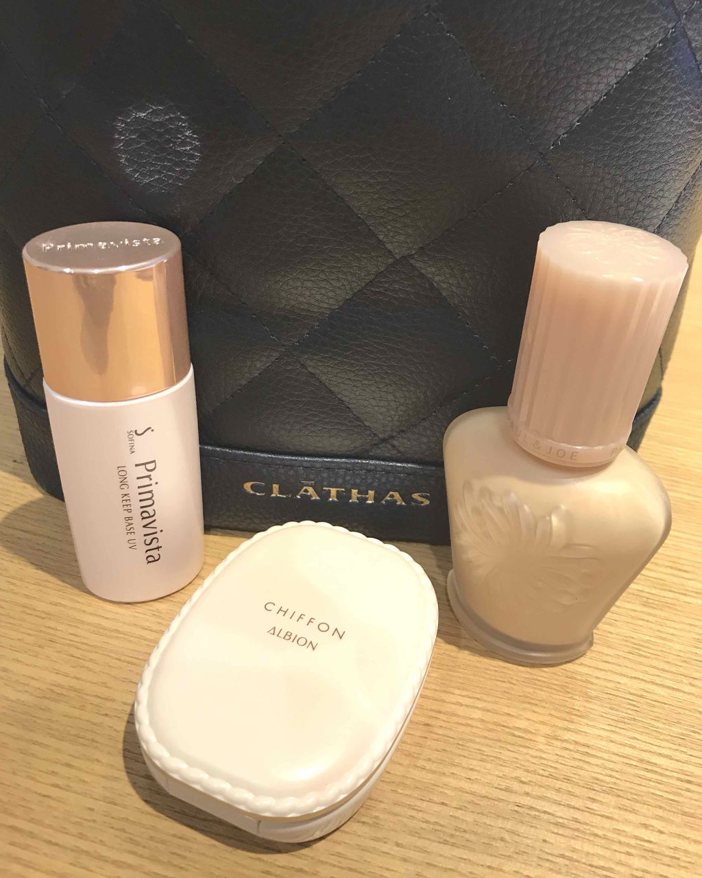 モイスチュアライジング ファンデーション プライマー S/PAUL & JOE BEAUTE/化粧下地を使ったクチコミ（1枚目）