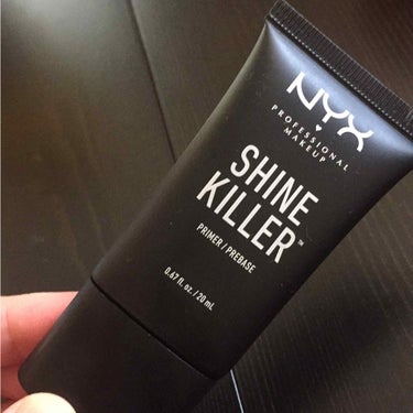 NYX Professional Makeup シャインキラーのクチコミ「NYX
SHINE  KILLER

こちらは下地になりますが、テカリを防ぐといっても多少はテ.....」（1枚目）