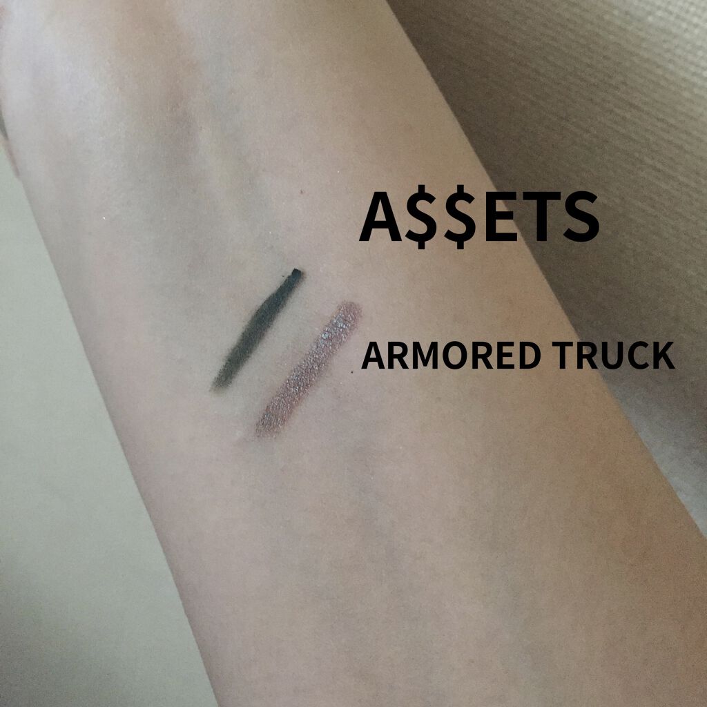 Automatic Eyeliner/Jeffree Star Cosmetics/ペンシルアイライナーを使ったクチコミ（2枚目）