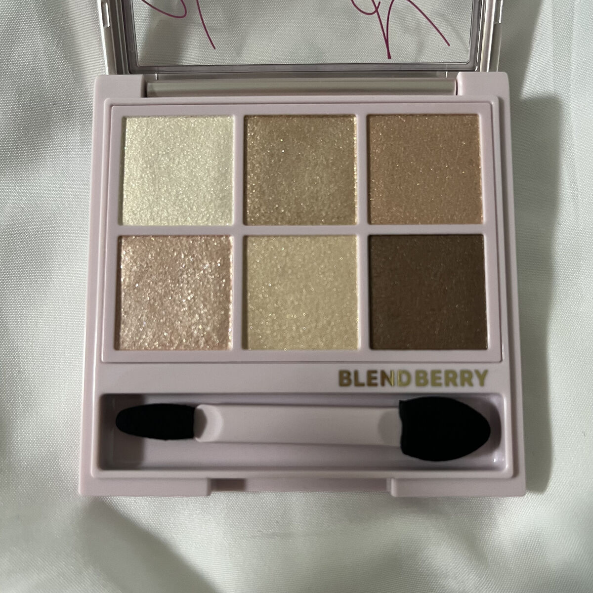 オーラクリエイション/BLEND BERRY/アイシャドウパレットを使ったクチコミ（3枚目）