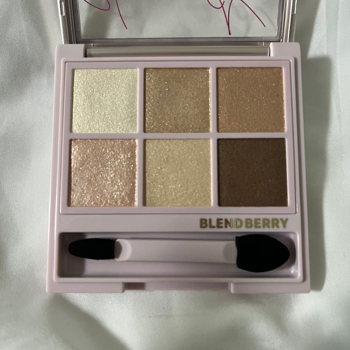 オーラクリエイション/BLEND BERRY/アイシャドウパレットを使ったクチコミ(3枚目)