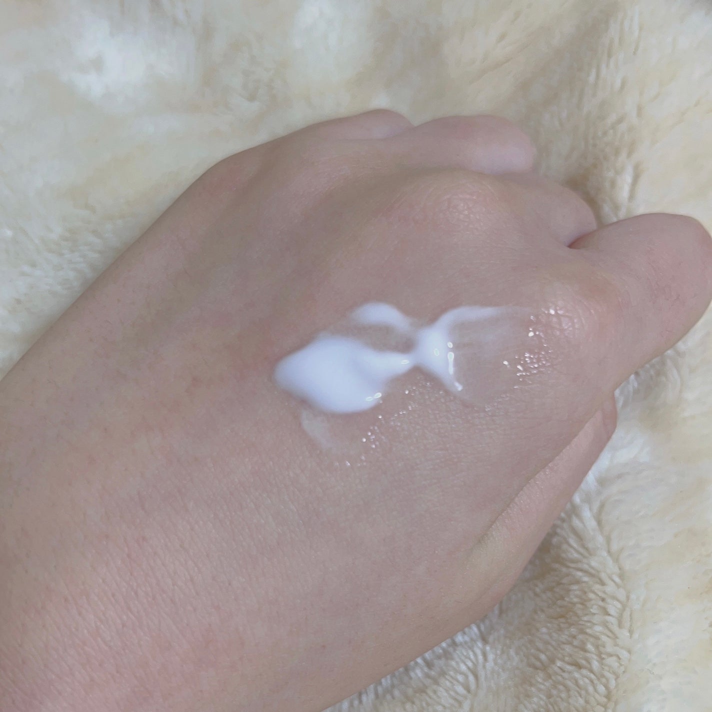 カラミー カラミンノーセバムジェル/Calamee/フェイスクリームを使ったクチコミ(4枚目)