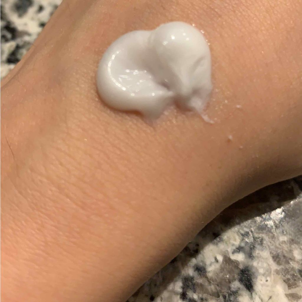 ヴァセリン アドバンスドリペア ボディローション 無香料/ヴァセリン/ボディローションを使ったクチコミ(2枚目)