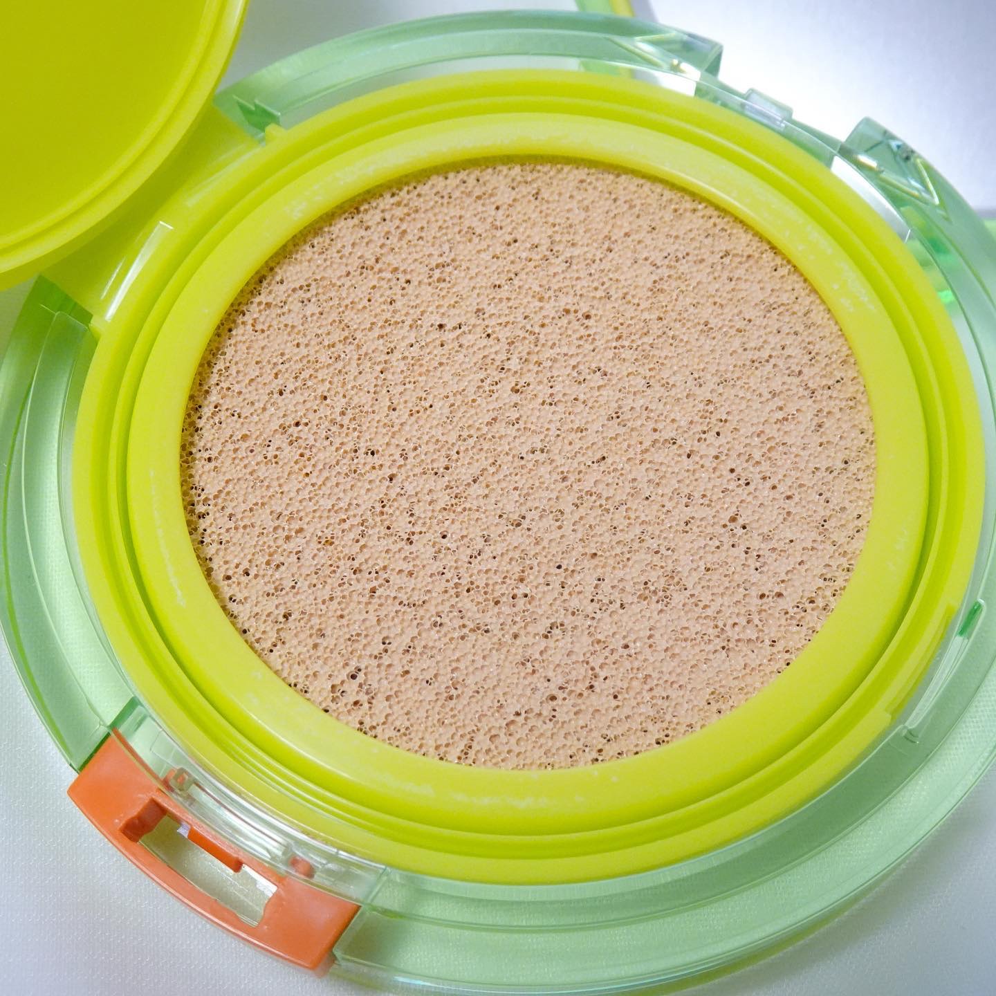 コンフィーライトクッション/LUNA/クッションファンデーションを使ったクチコミ（3枚目）