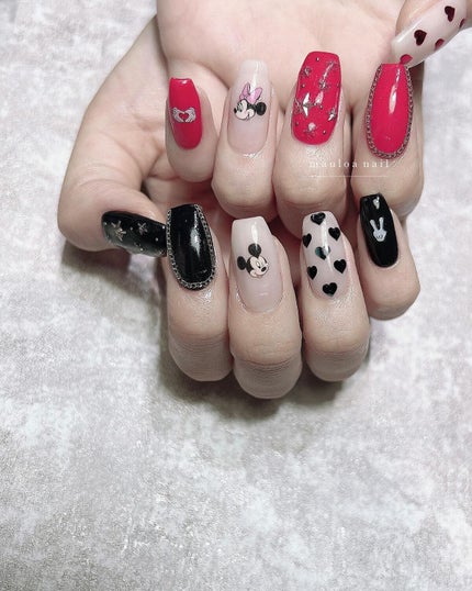 mauloa_nail on LIPS 「・ミッキーミニー❤️🖤初めてのお客様😊ありがとうございました✨..」(1枚目)