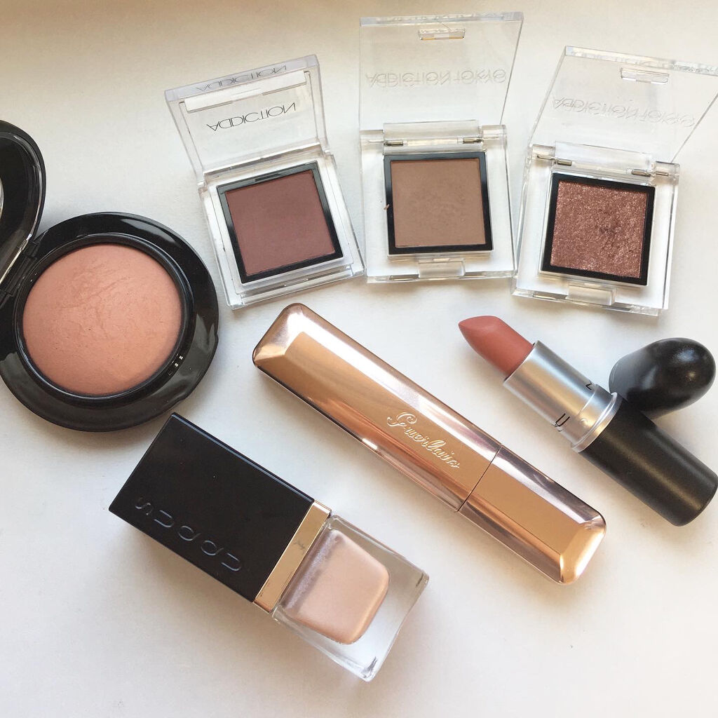 アディクション ザ アイシャドウ マット/ADDICTION/単色アイシャドウを使ったクチコミ（2枚目）