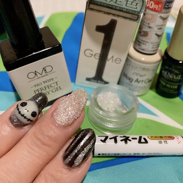 ジェルネイル GMC04 シアーブラック/ジェルミーワン/ジェルネイルを使ったクチコミ（2枚目）