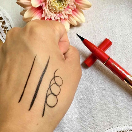 アヴァンセ ジョリ・エ ジョリ・エ リキッドアイライナー/アヴァンセ/リキッドアイライナーを使ったクチコミ(4枚目)