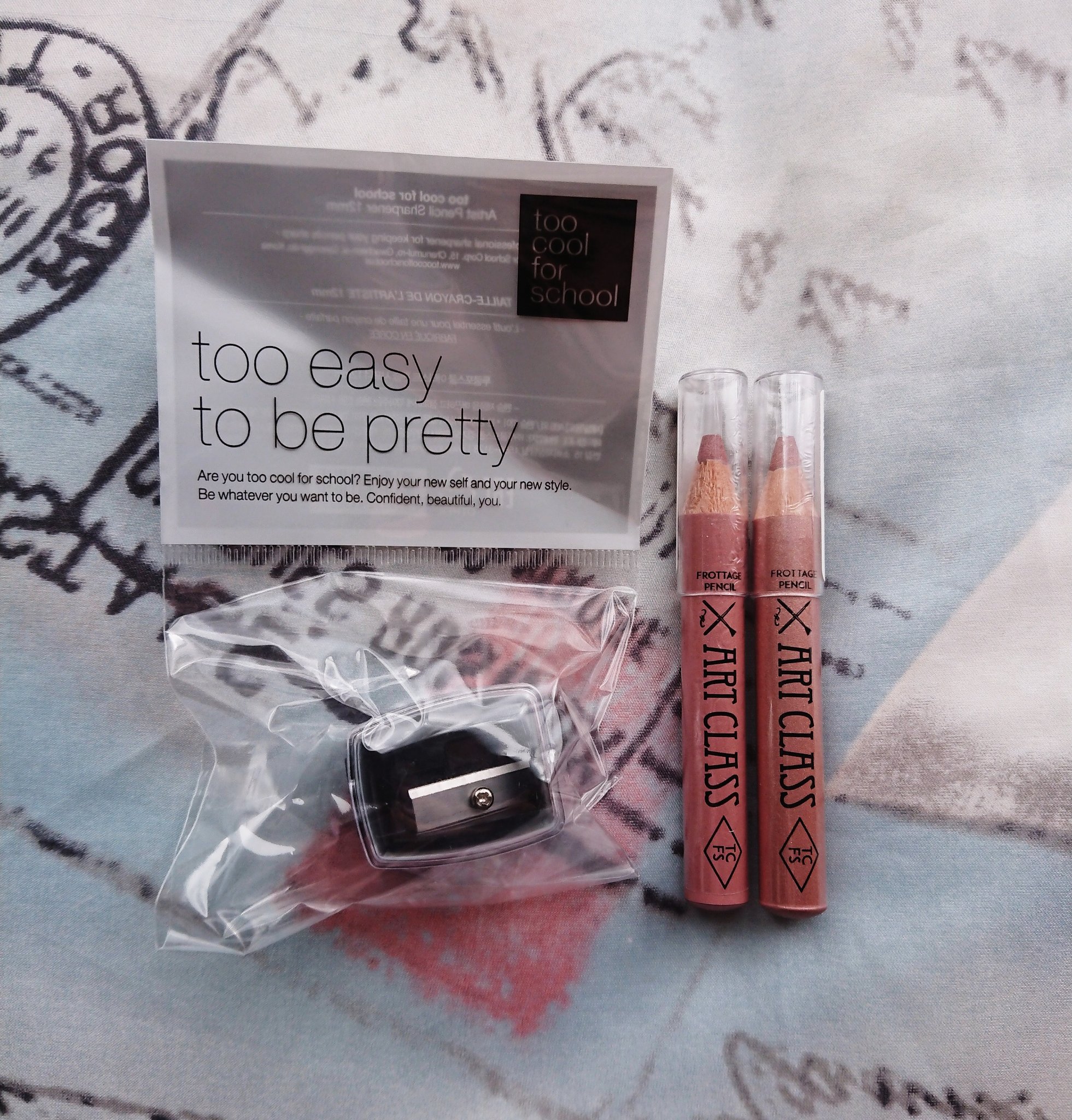 アートクラス フロッタージュペンシル/too cool for school/スティックアイシャドウを使ったクチコミ（1枚目）