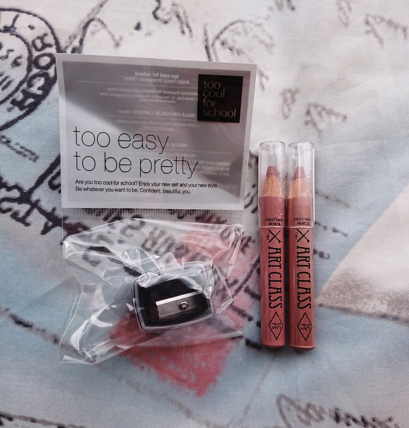 アートクラス フロッタージュペンシル/too cool for school/スティックアイシャドウを使ったクチコミ(1枚目)
