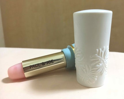 リップスティック トリートメント/PAUL & JOE BEAUTE/リップケアを使ったクチコミ(2枚目)