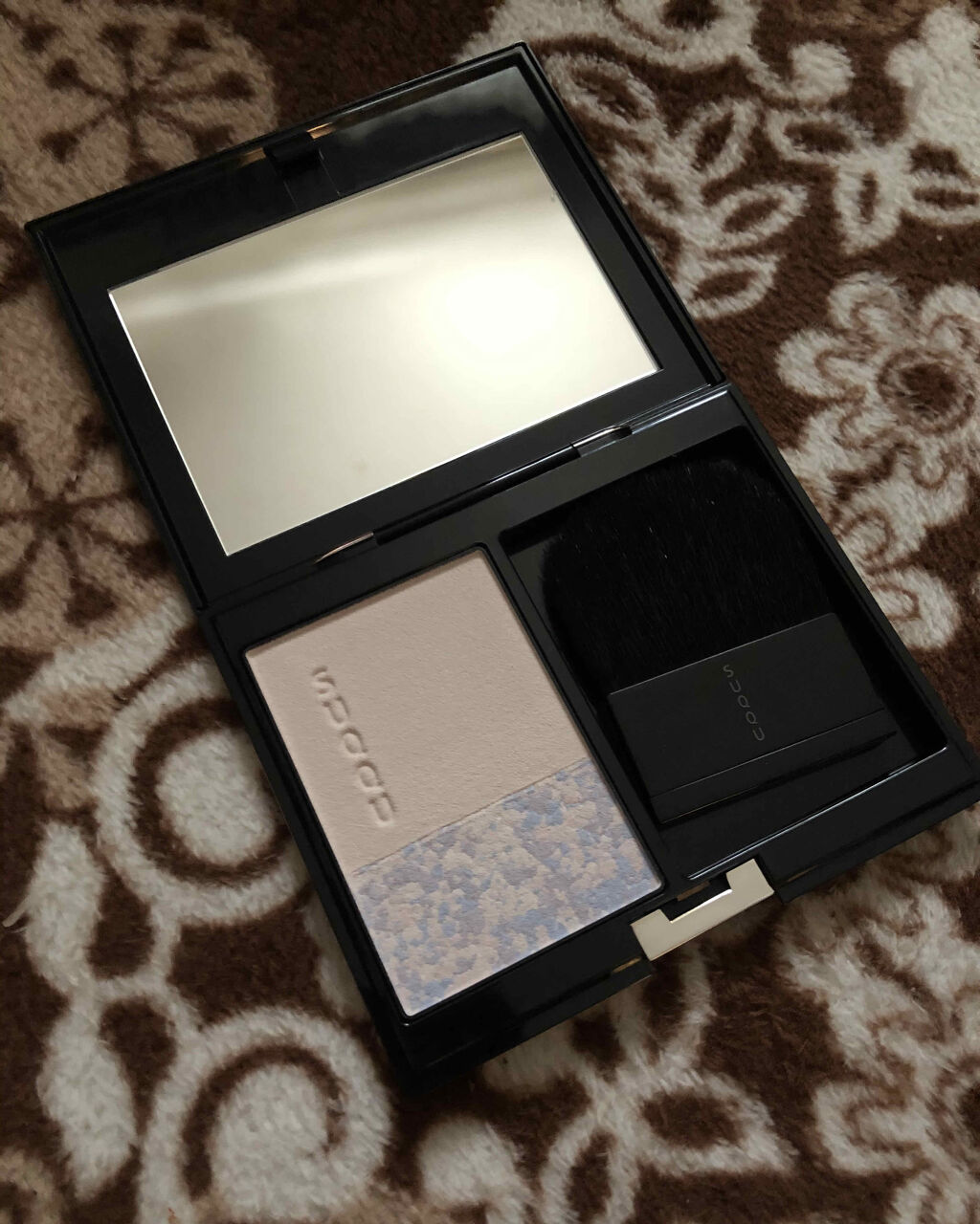 リタッチ プレスト パウダー 01 ポーセリン/SUQQU/プレストパウダーを使ったクチコミ（2枚目）