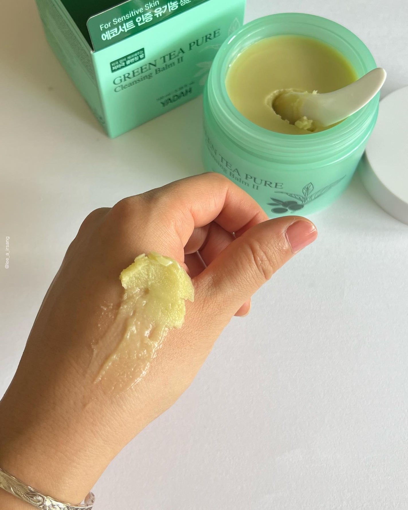 グリーンティーピュアクレンジングバームⅡ/YADAH/クレンジングバームを使ったクチコミ(5枚目)
