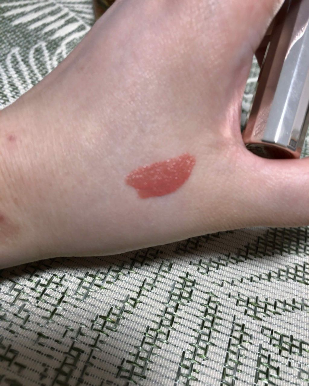 ウオータリールージュ/マキアージュ/リップグロスを使ったクチコミ(2枚目)