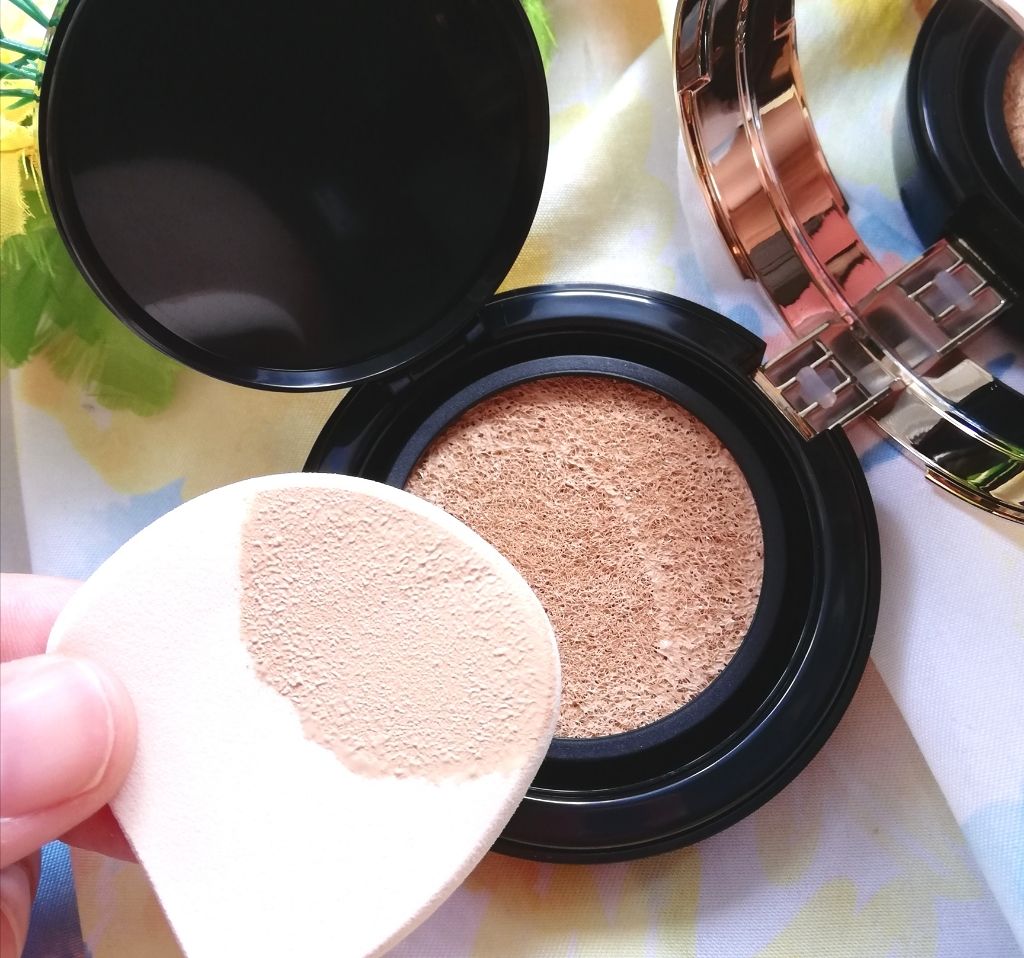 ホワイトカバークッション/エクスボーテ/クッションファンデーションを使ったクチコミ(3枚目)