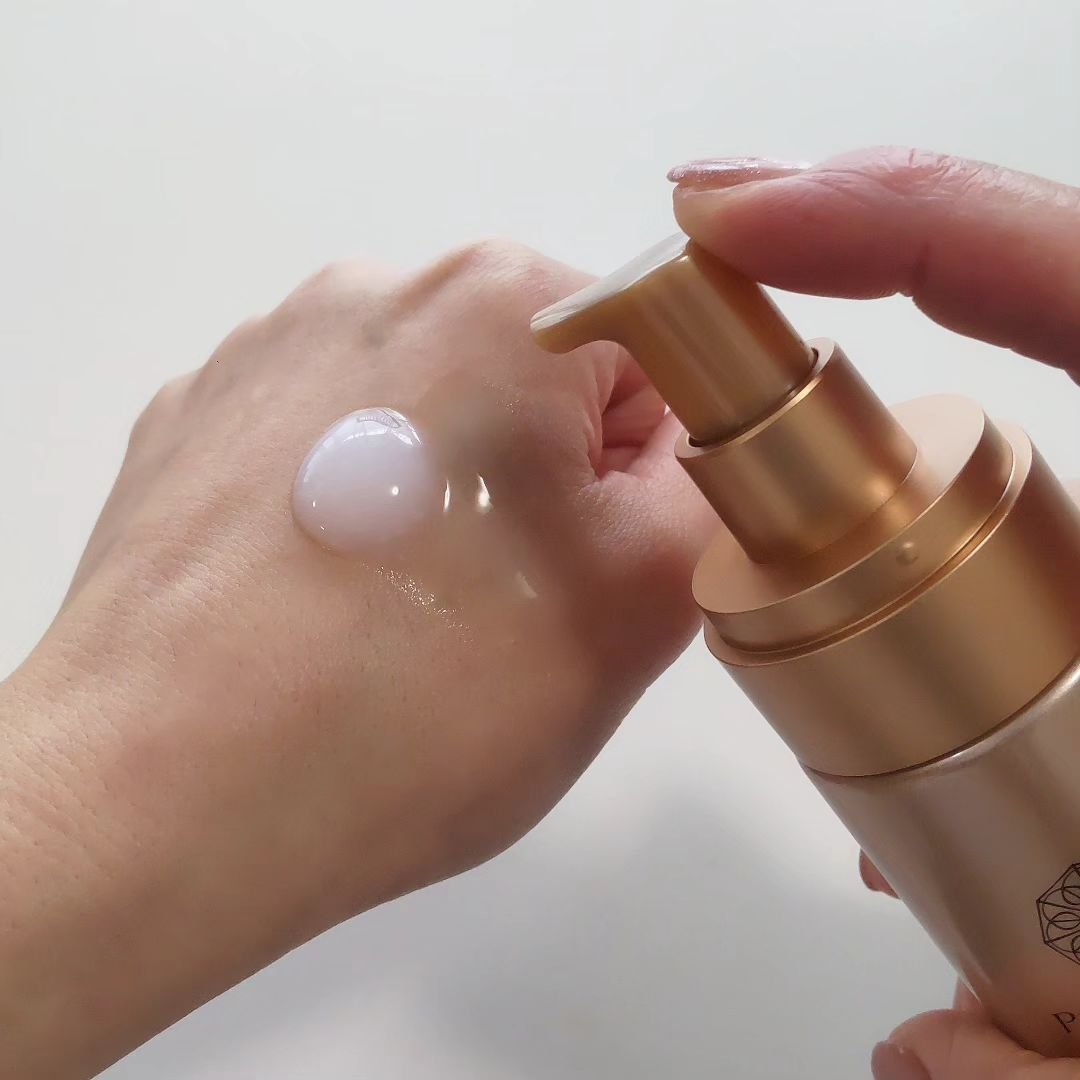 薬用リンクルストレッチセラム/パーフェクトワン/美容液を使ったクチコミ（3枚目）