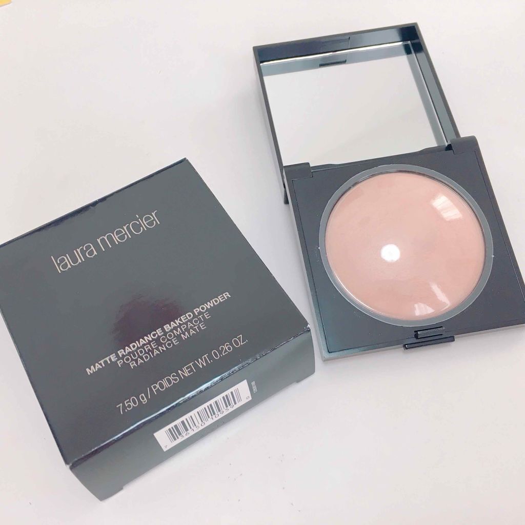 マットラディアンス ベイクドパウダー ハイライト01/ローラ メルシエ/パウダーハイライトを使ったクチコミ(1枚目)