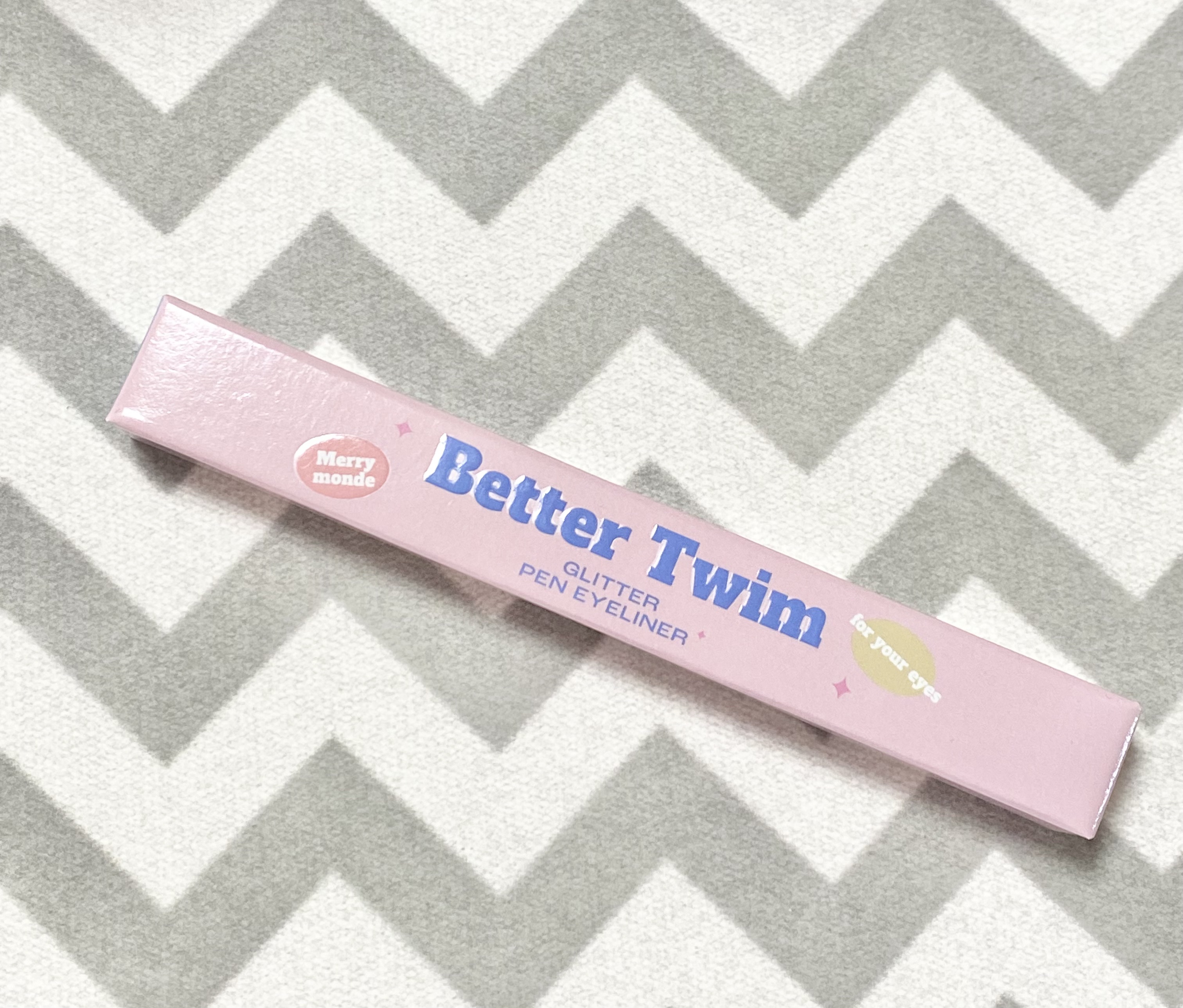 ベタートゥイムグリッターペンアイライナー/Merrymonde/リキッドアイライナーを使ったクチコミ（1枚目）