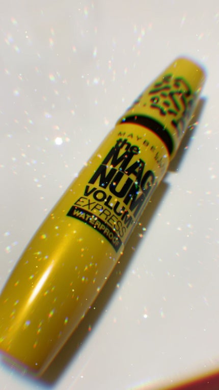 ボリューム エクスプレス マグナム キャット アイズ ウォータープルーフ マスカラ/MAYBELLINE NEW YORK/マスカラを使ったクチコミ(1枚目)