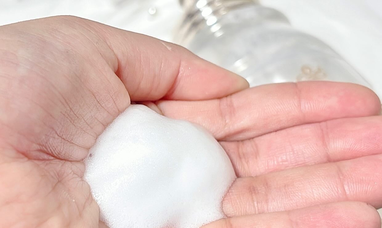 メロウエアリー 泡ボディウォッシュ/&honey/ボディソープを使ったクチコミ(2枚目)