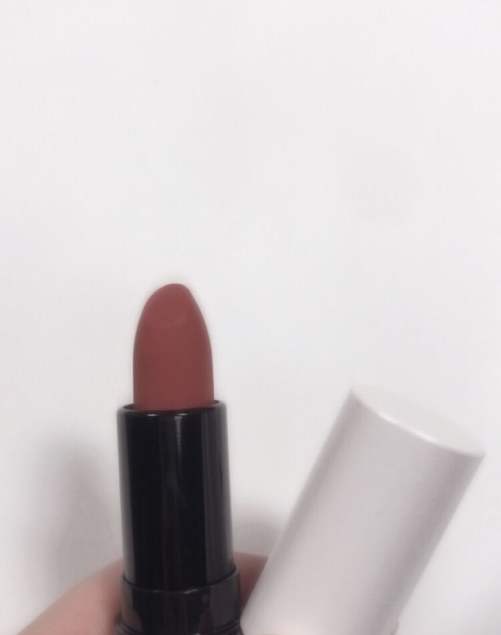 スムースマットリップスティック/Laka/口紅を使ったクチコミ（3枚目）