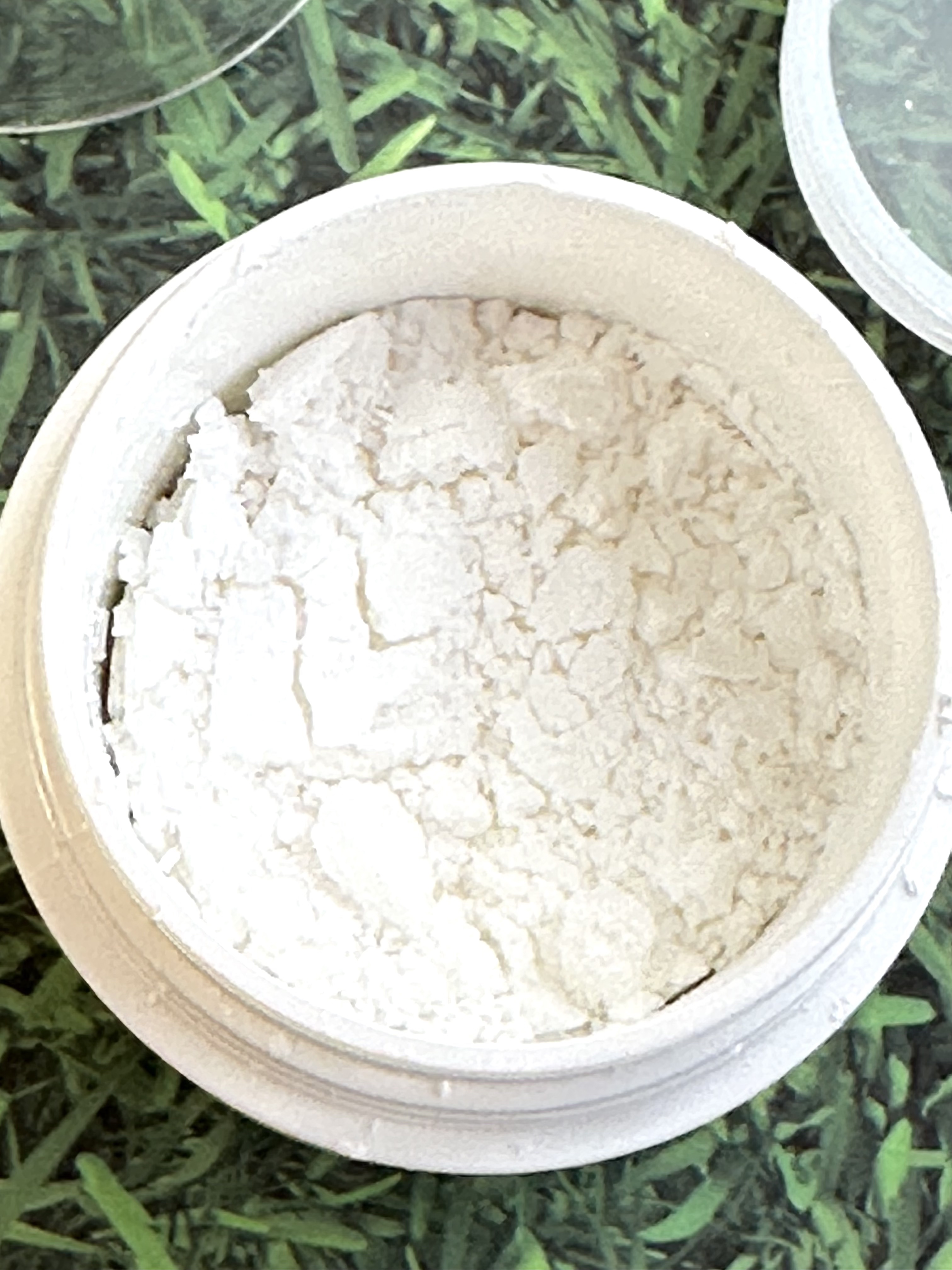 ノーセバムパウダー/Shupong/ルースパウダーを使ったクチコミ（3枚目）