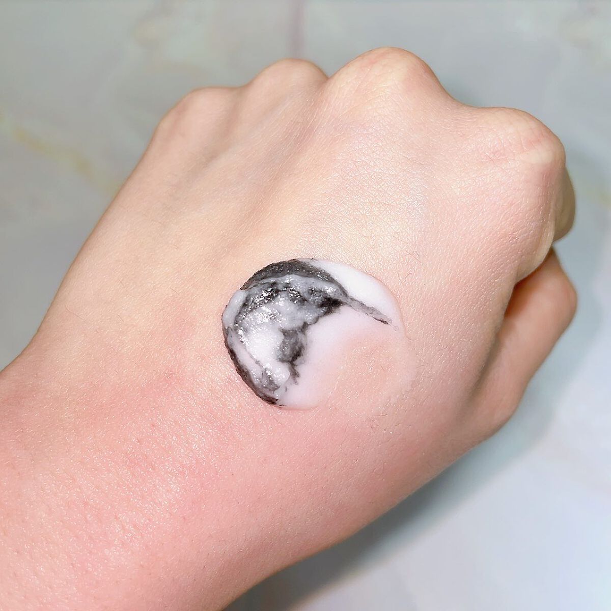 ソルシアボディスクラブ/fonskin/ボディスクラブを使ったクチコミ（3枚目）