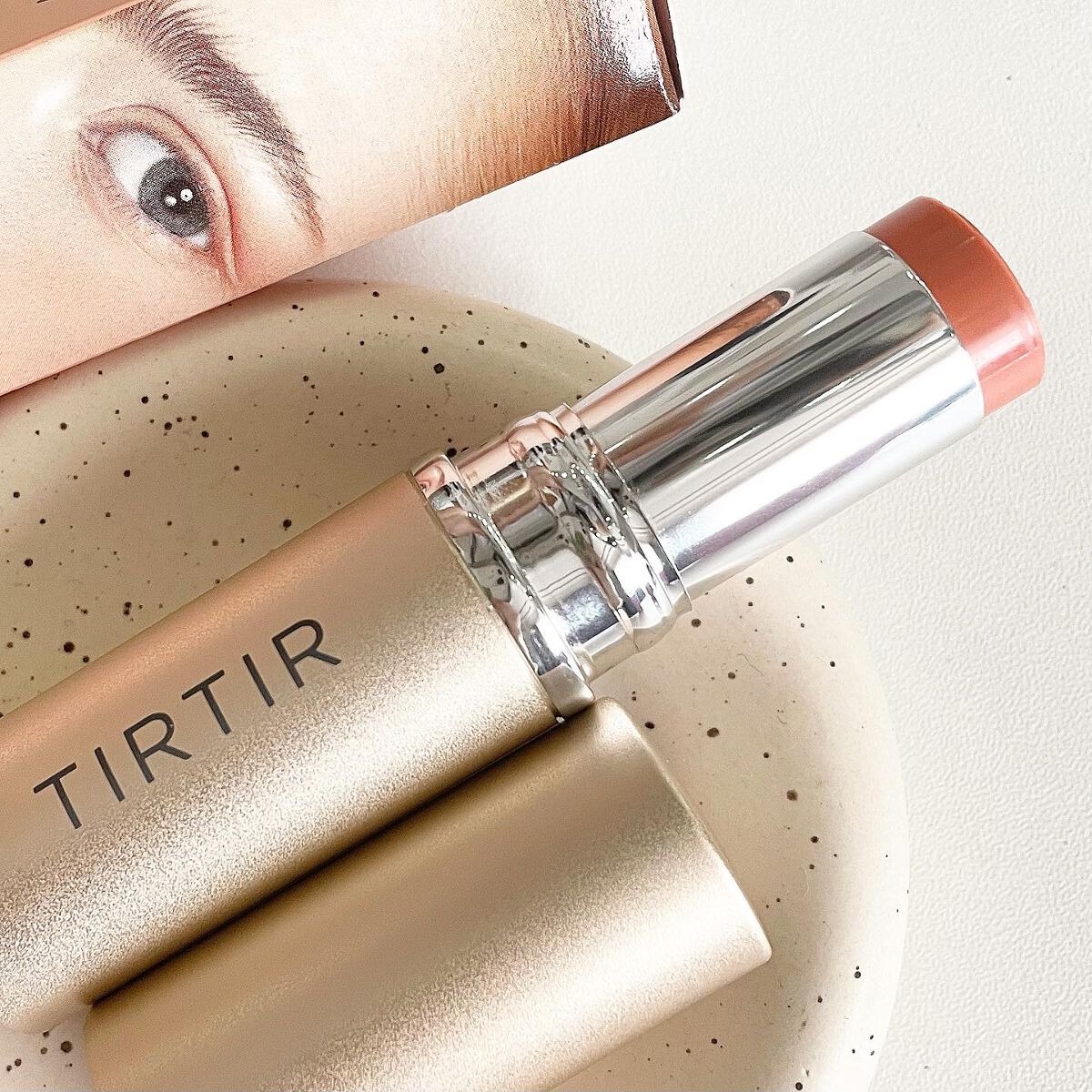 マイグロウハイライター/TIRTIR(ティルティル)/スティックハイライトを使ったクチコミ（1枚目）