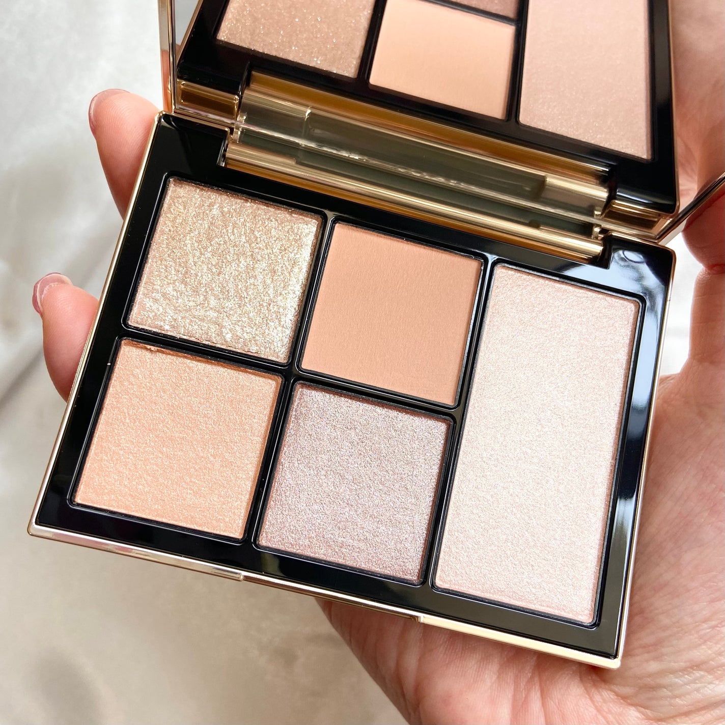 フェイス スタイリスト/SNIDEL BEAUTY/アイシャドウパレットを使ったクチコミ(2枚目)