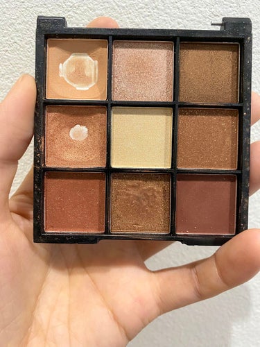 UR GLAM　BLOOMING EYE COLOR PALETTE/U R GLAM/パウダーアイシャドウを使ったクチコミ（1枚目）