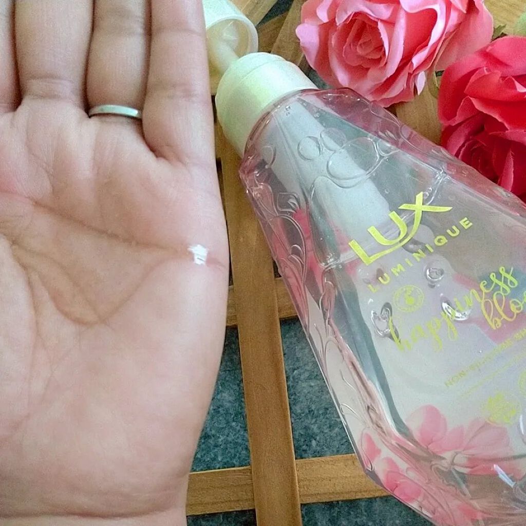 ルミニーク ハピネスブルーム シャンプー／トリートメント/LUX/市販シャンプーを使ったクチコミ（2枚目）