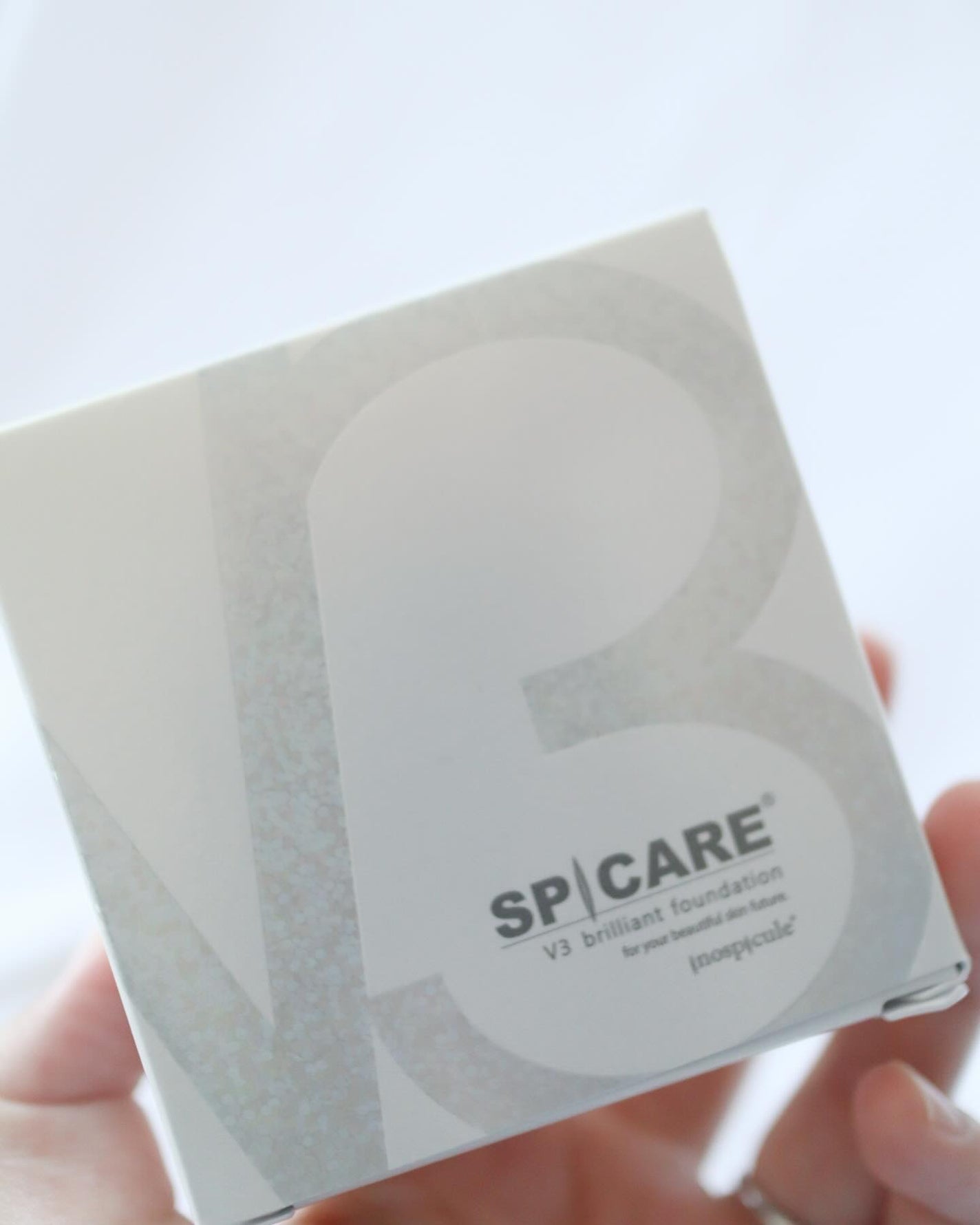 V3 ブリリアント ファンデーション/SPICARE/クッションファンデーションを使ったクチコミ(6枚目)