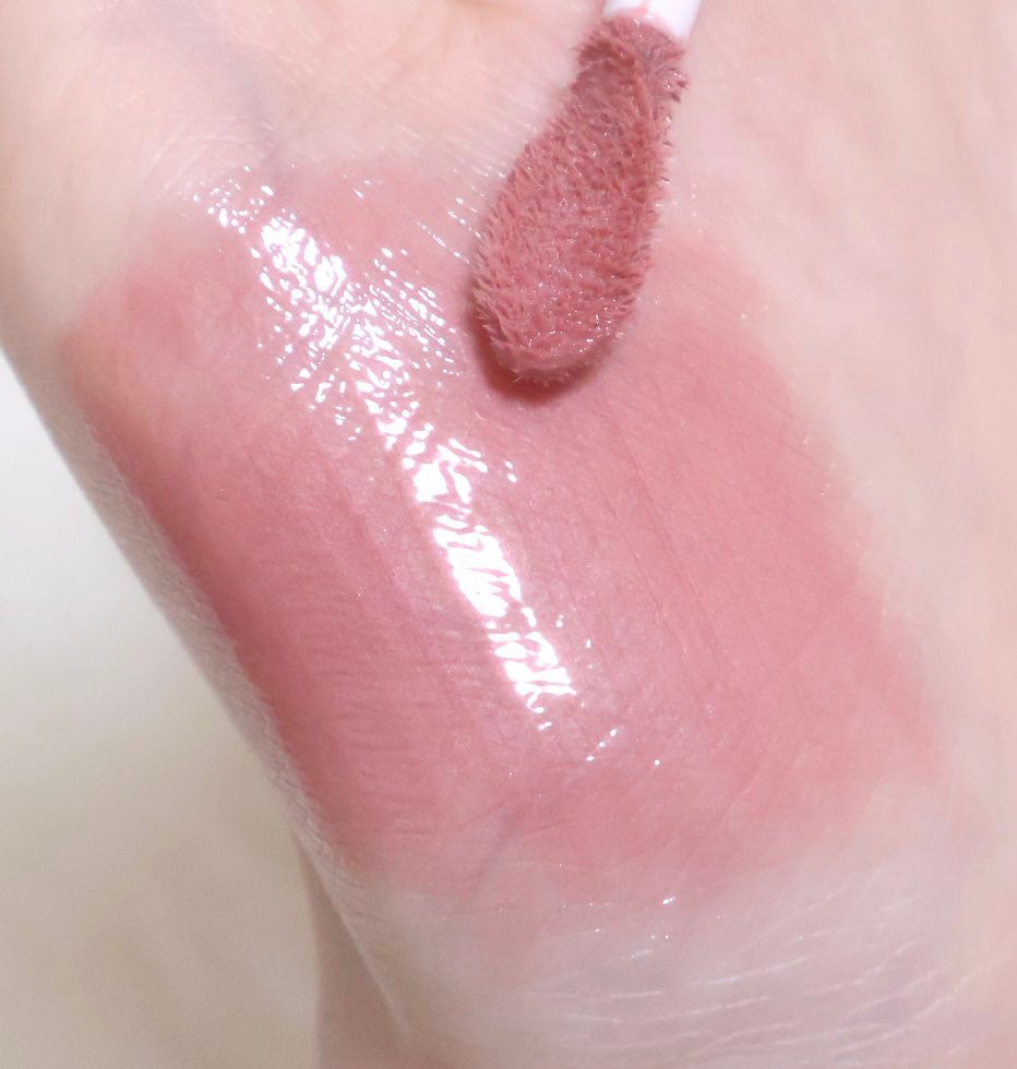 クレ・ド・ポー ボーテ ブリアンアレーブルエクラ/クレ・ド・ポー ボーテ/リップグロスを使ったクチコミ(1枚目)