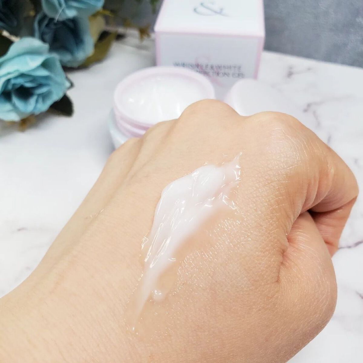 リンクル＆ホワイト スキンパーフェクション ジェル/ミキモト コスメティックス/オールインワン化粧品を使ったクチコミ（3枚目）