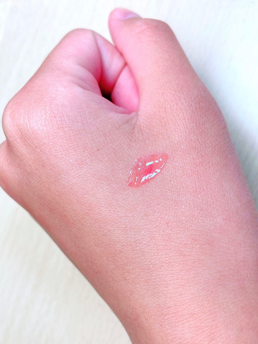 ナイトバカンスリップジェル/KATE/口紅を使ったクチコミ(3枚目)