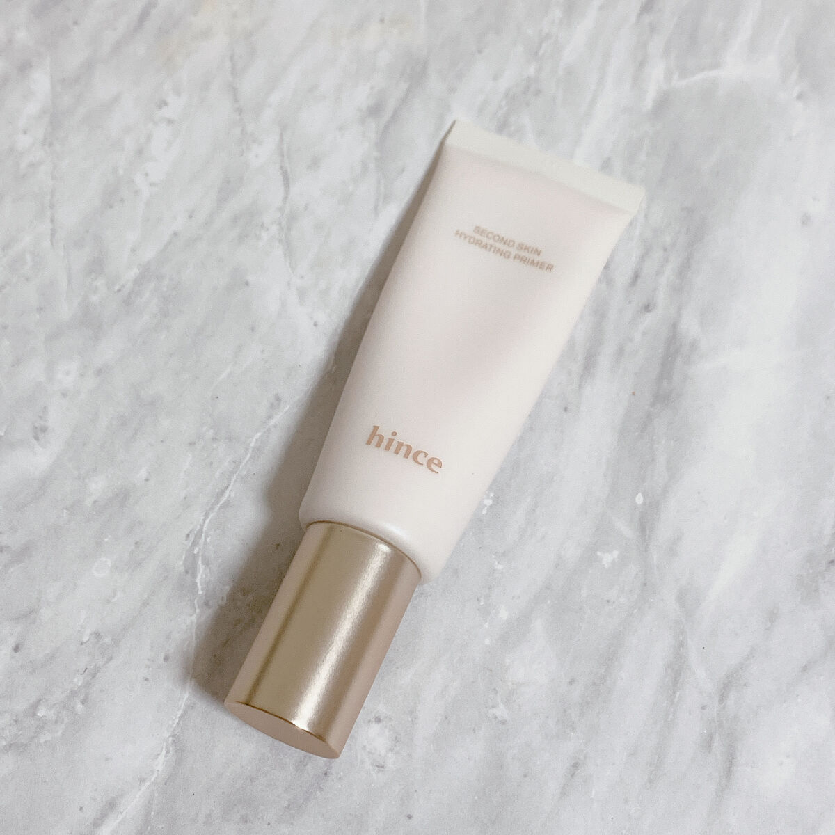 セカンドスキンハイドレイティングプライマー/hince/化粧下地を使ったクチコミ（1枚目）