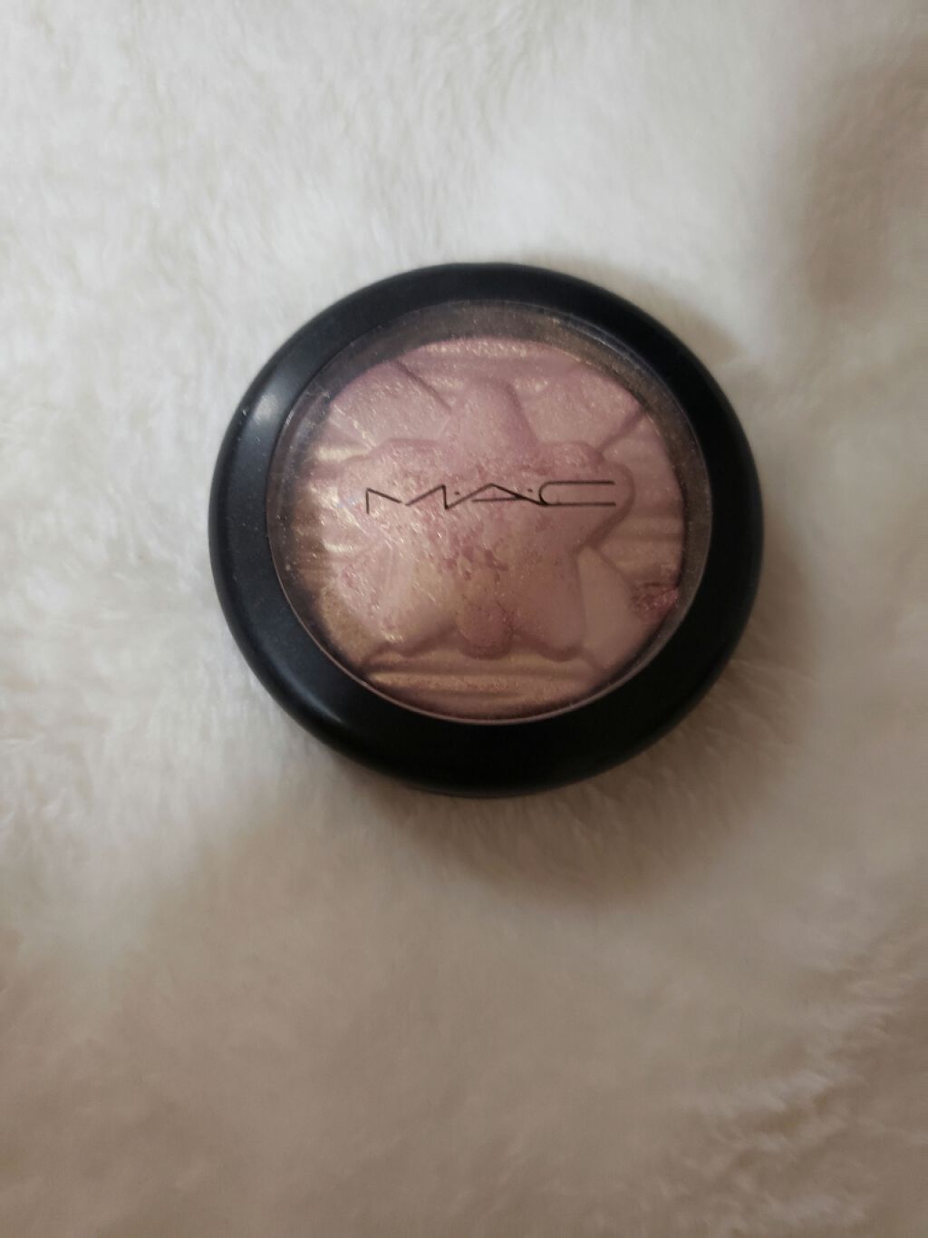 エクストラ ディメンション スキンフィニッシュ【ホリデーコレクション 2018】/M・A・C/パウダーハイライトを使ったクチコミ（3枚目）