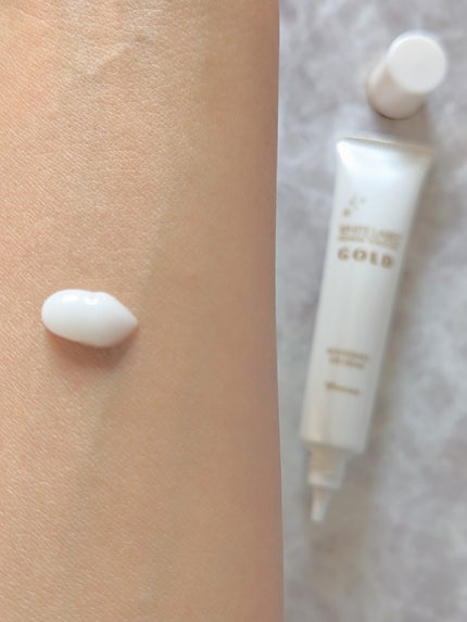 金のプラセンタもっちり白肌濃クマトリーナ/ホワイトラベル/アイケア・アイクリームを使ったクチコミ(2枚目)