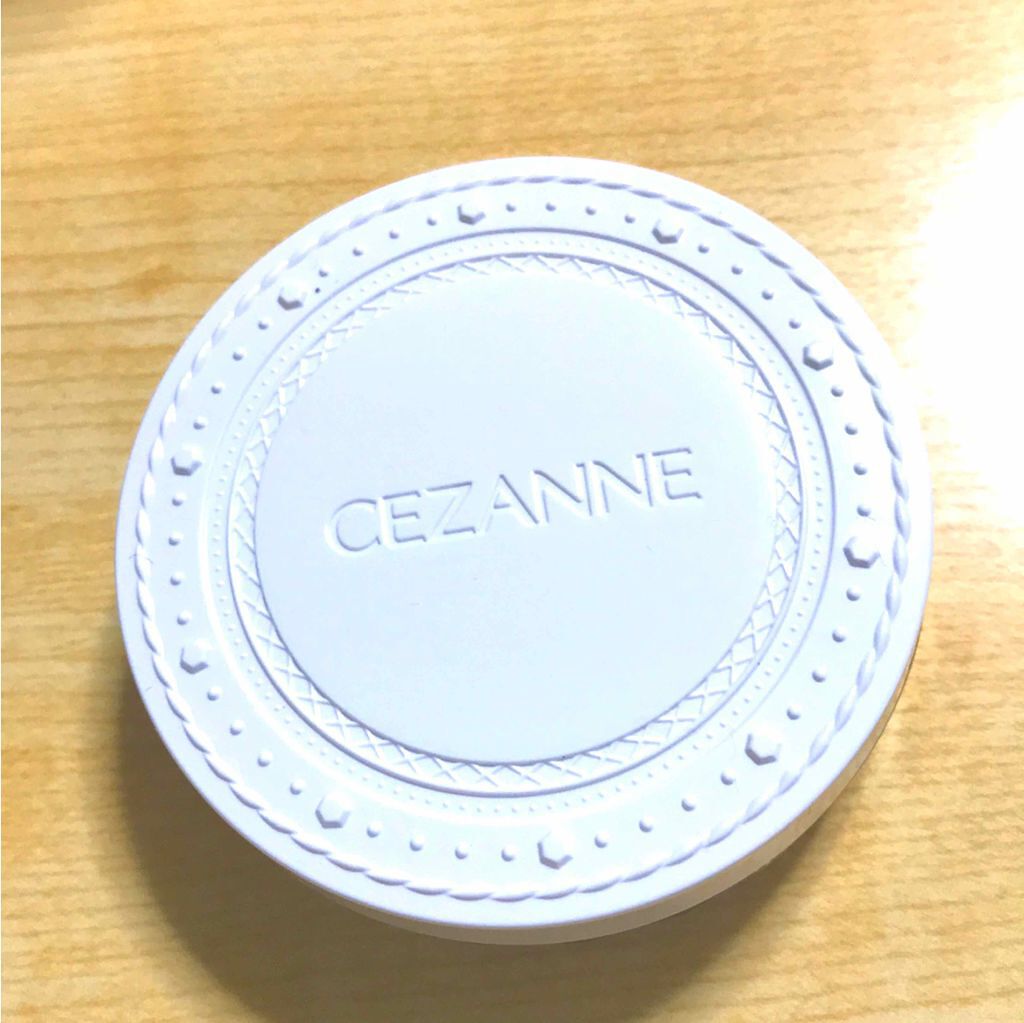 UVクリアフェイスパウダー/CEZANNE/プレストパウダーを使ったクチコミ（1枚目）