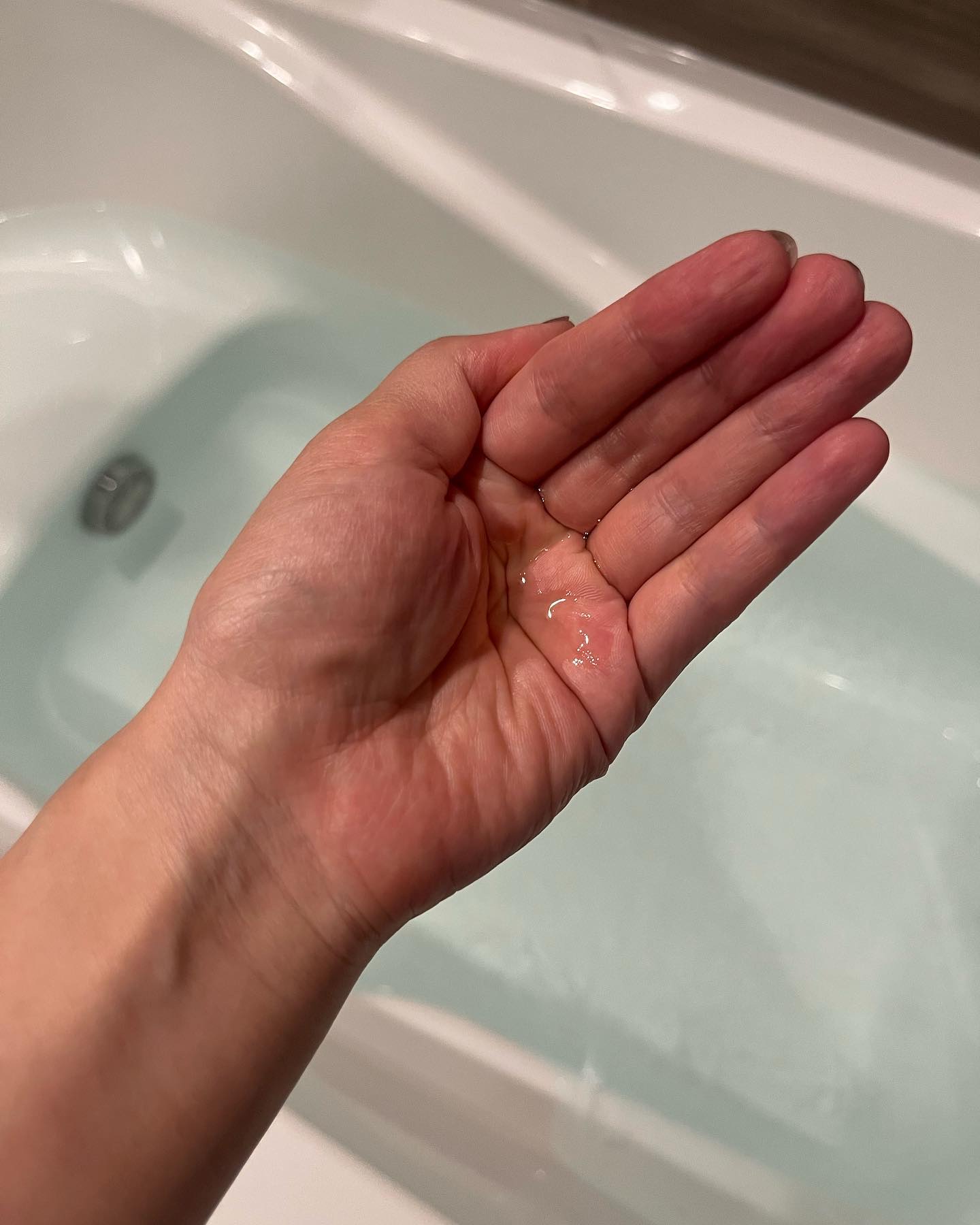 ボヌール バスエッセンス ナイトドリームティーの香り/ダイアン/保湿系入浴剤を使ったクチコミ（2枚目）