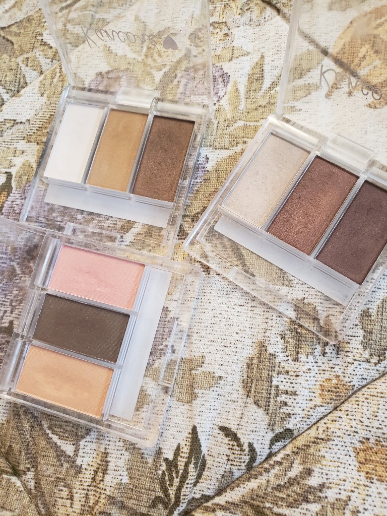 カンコレアイシャドウ/DAISO/アイシャドウパレットを使ったクチコミ（2枚目）