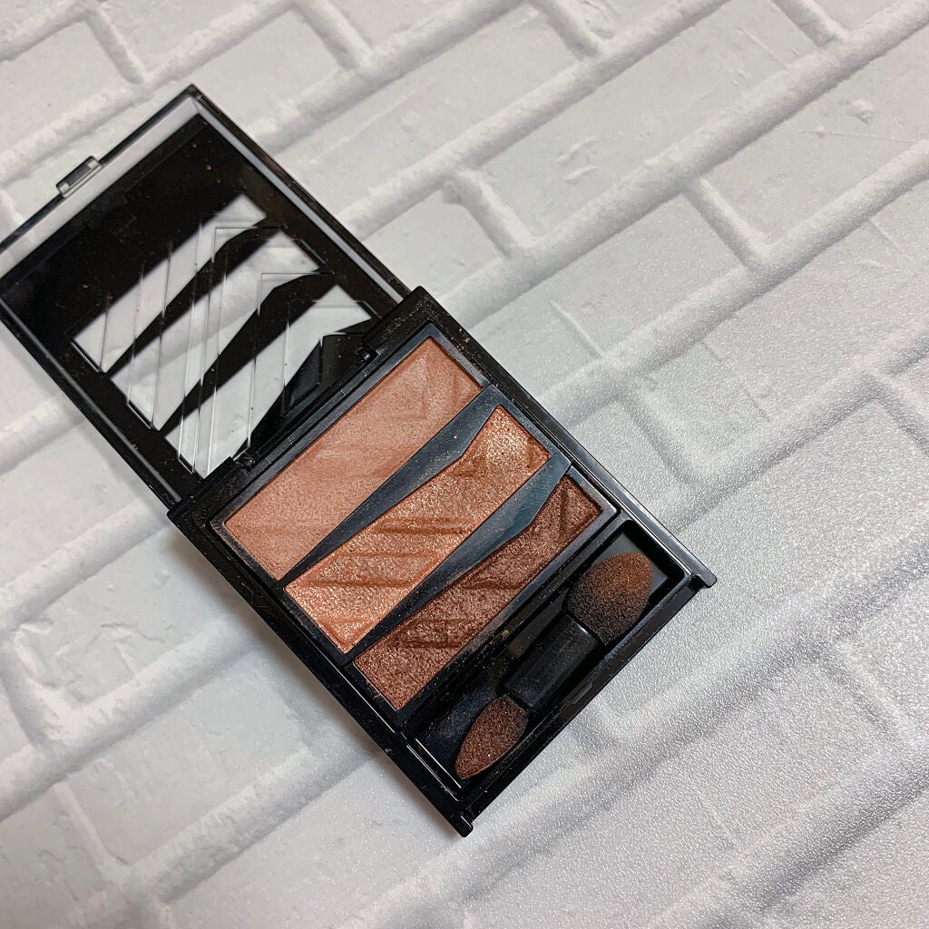 パーツリサイズシャドウ/KATE/アイシャドウパレットを使ったクチコミ(3枚目)