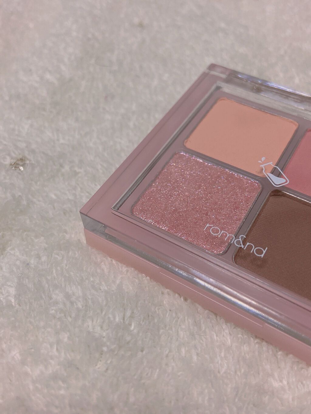 ベターザンアイズ/rom&nd/アイシャドウパレットを使ったクチコミ（1枚目）