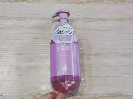 モイスト泡シャンプー〈フローラルムスクの香り〉/SGNI/市販シャンプーを使ったクチコミ(2枚目)