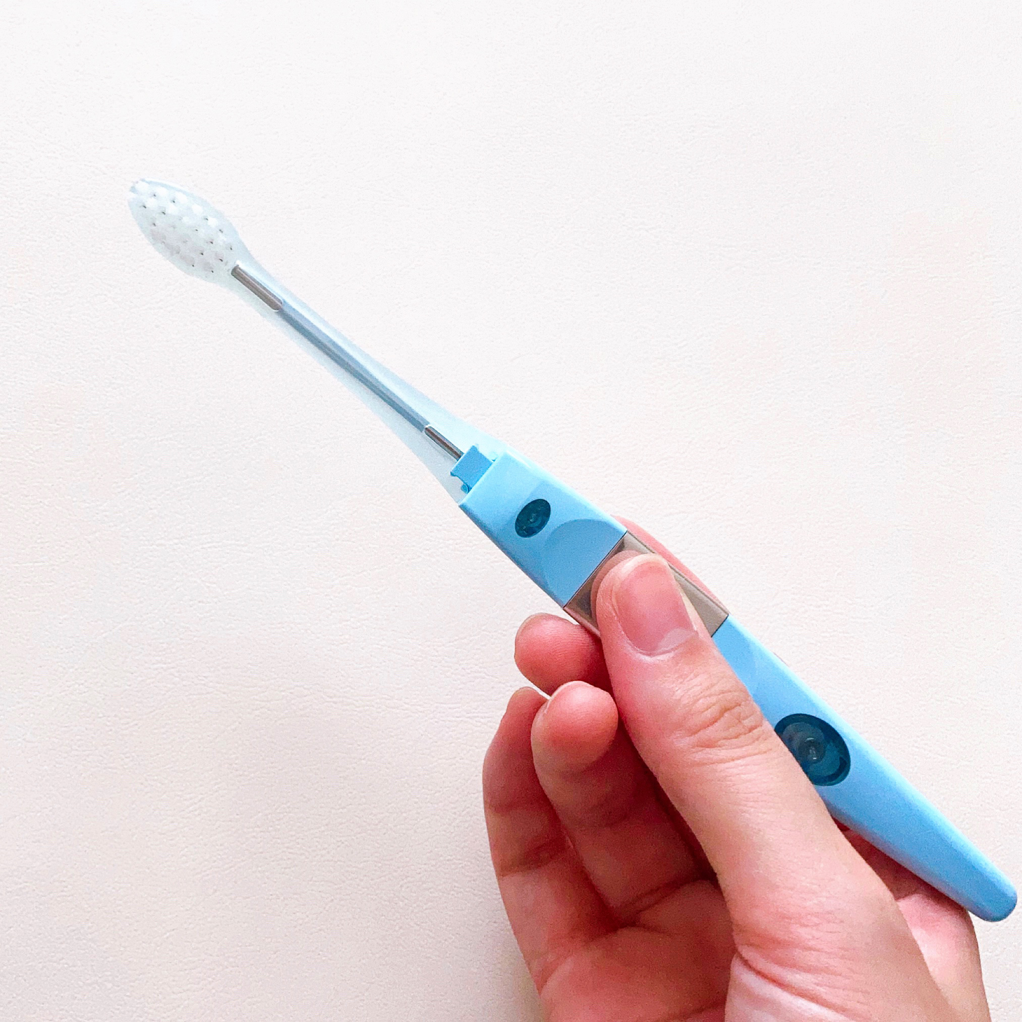 マイナスイオン歯ブラシ/KISS YOU/歯ブラシを使ったクチコミ（3枚目）