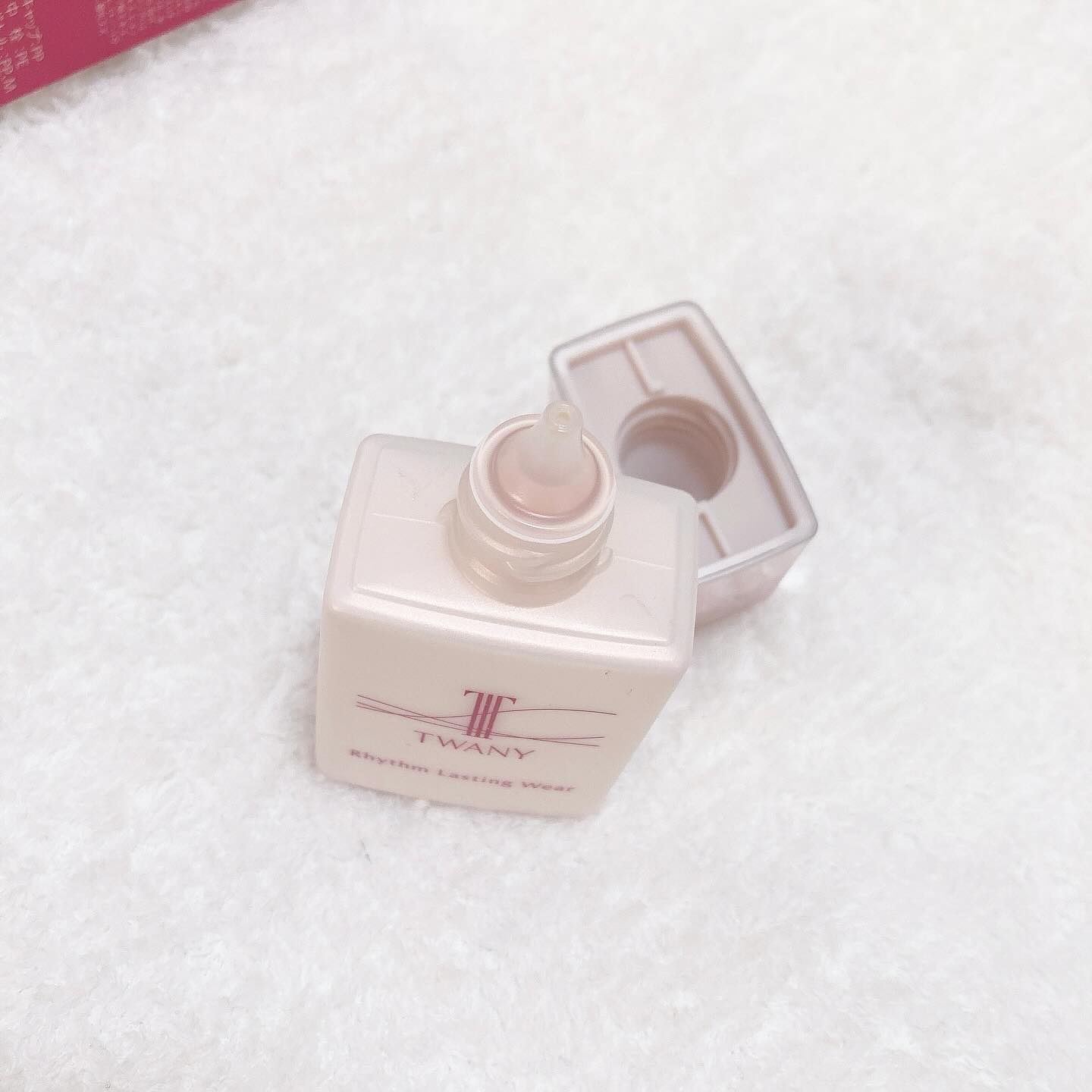 リズムラスティングウェア/TWANY/化粧下地を使ったクチコミ（2枚目）