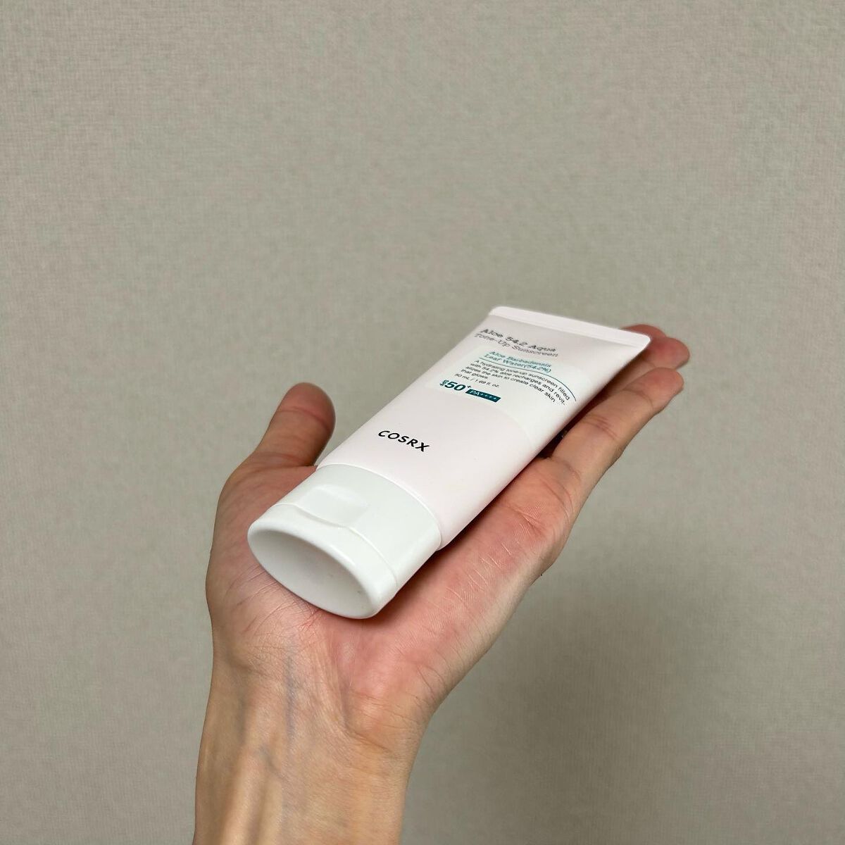 アロエ54.2アクアトーンアップUVクリーム　SPF50+ PA++++/COSRX/日焼け止めクリームを使ったクチコミ（2枚目）