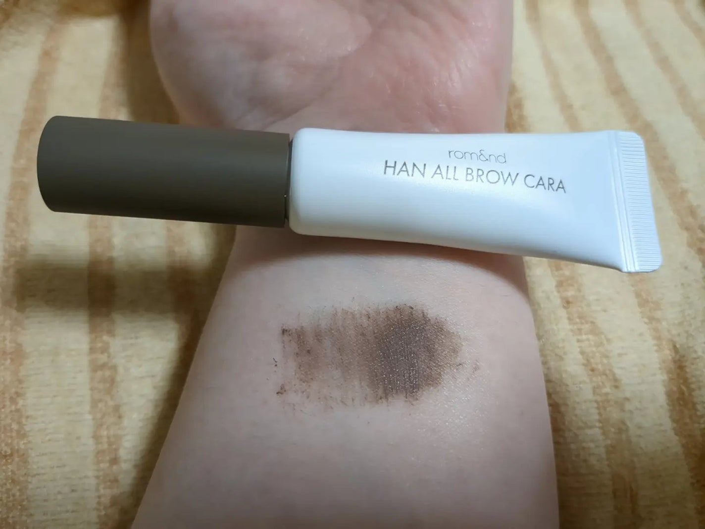 ハンオールブロウカラ/rom&nd/眉マスカラを使ったクチコミ(2枚目)