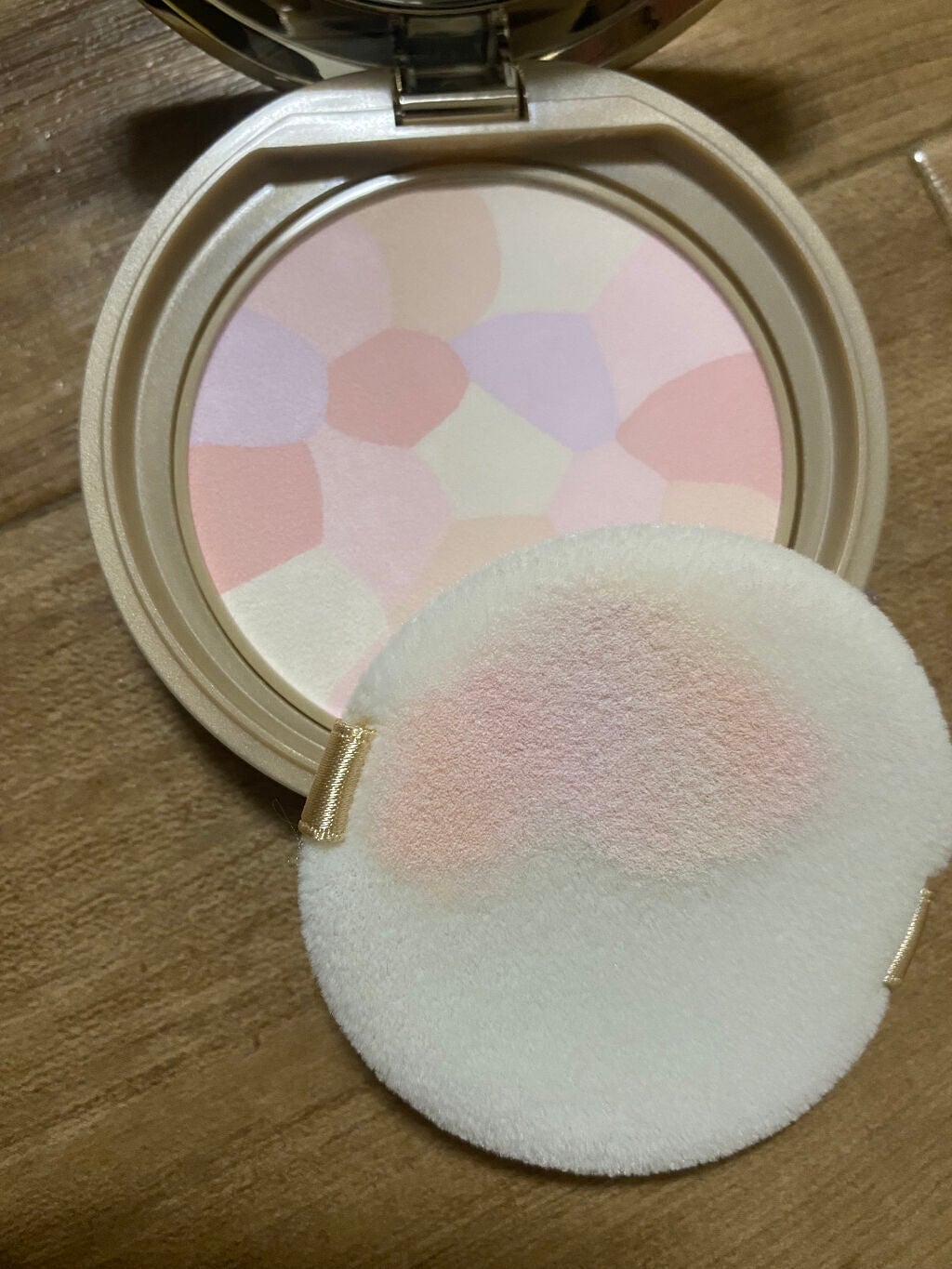 マシュマロフィニッシュパウダー ~Abloom~/キャンメイク/プレストパウダーを使ったクチコミ(3枚目)